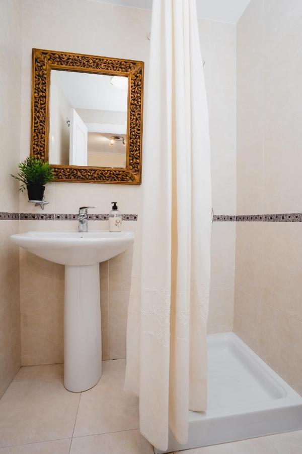 Apartamentos Lorien Milladoiro Apartment *